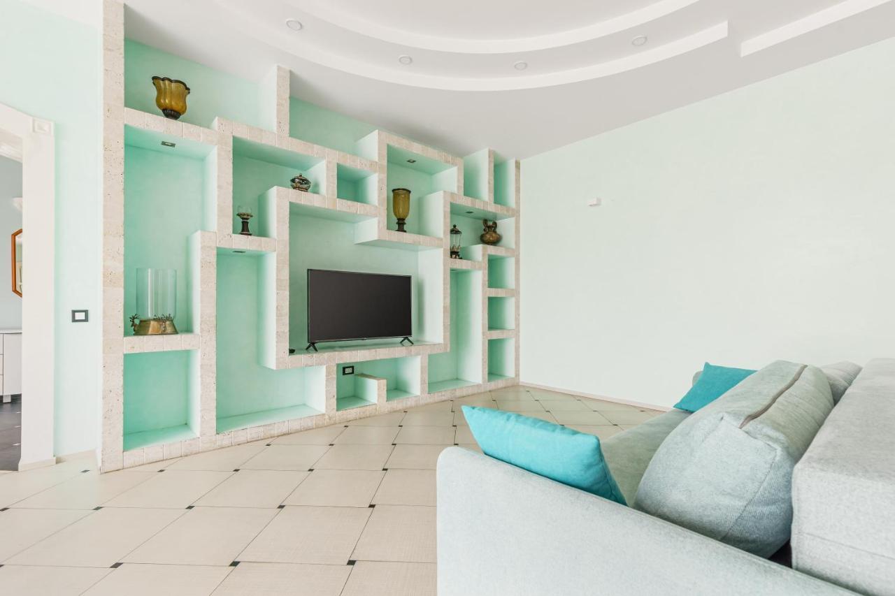 Deribasivska Cozy 4-Room Apartment Odesa Exterior foto