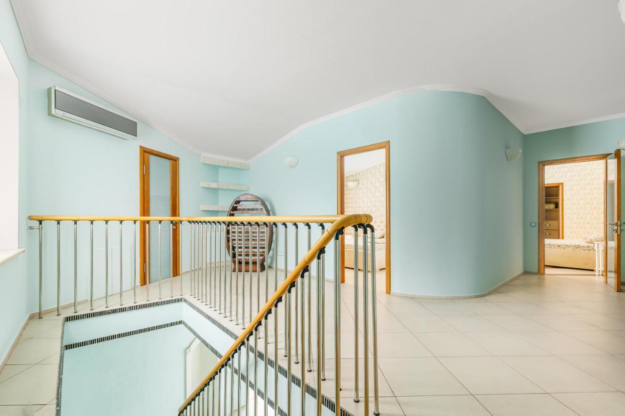 Deribasivska Cozy 4-Room Apartment Odesa Exterior foto